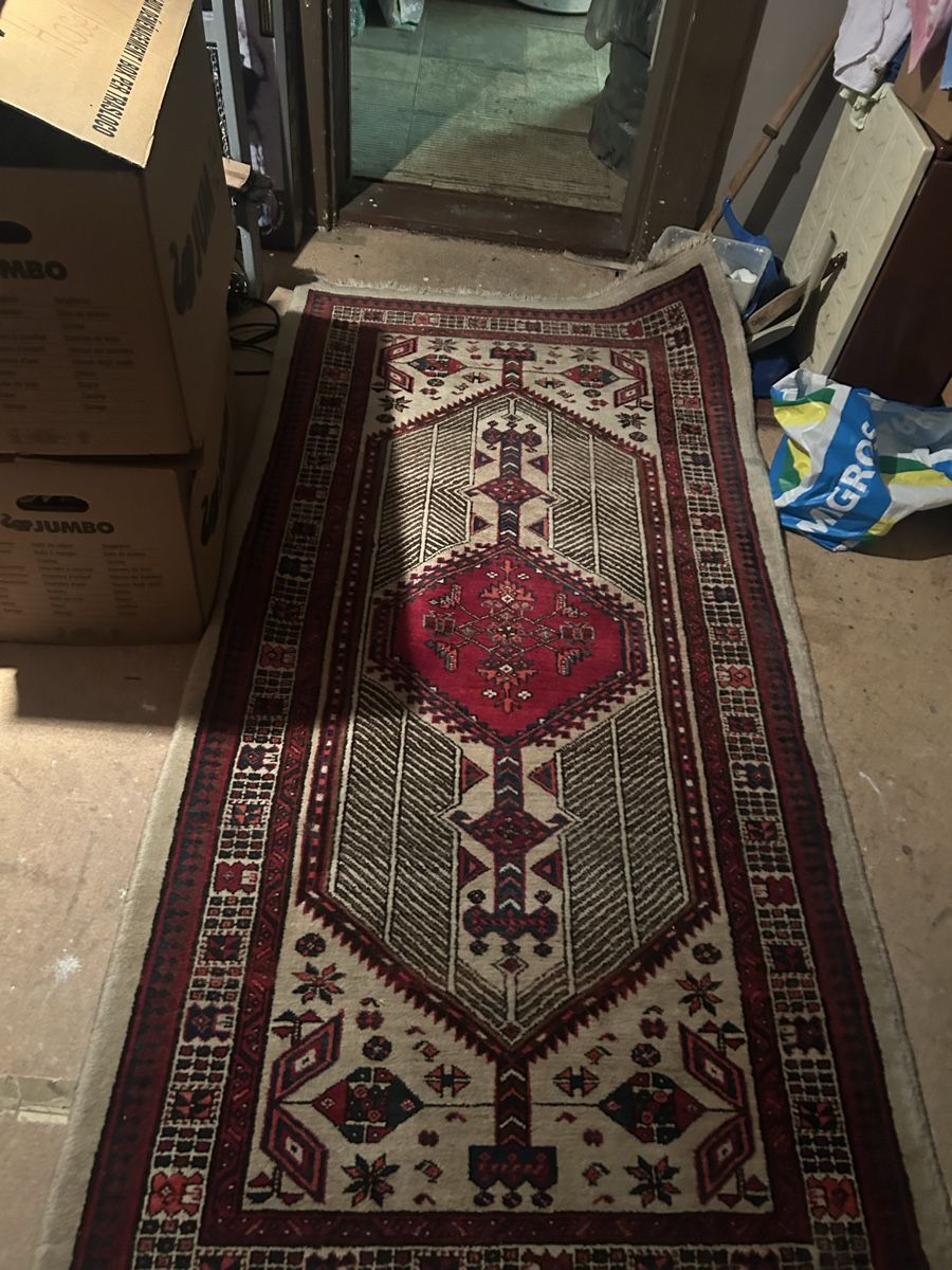 Tapis: Teppich – D'occasion à Basel par Krisztina.na 2