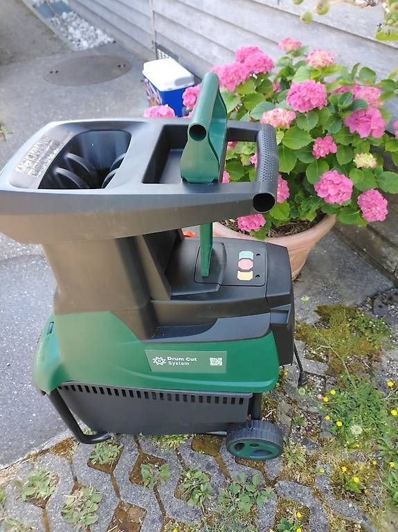 Bosch Trinciatrici: Bosch Elektrohäcksler AXT22D – Usato da Inkwil venduto da Desi02 4