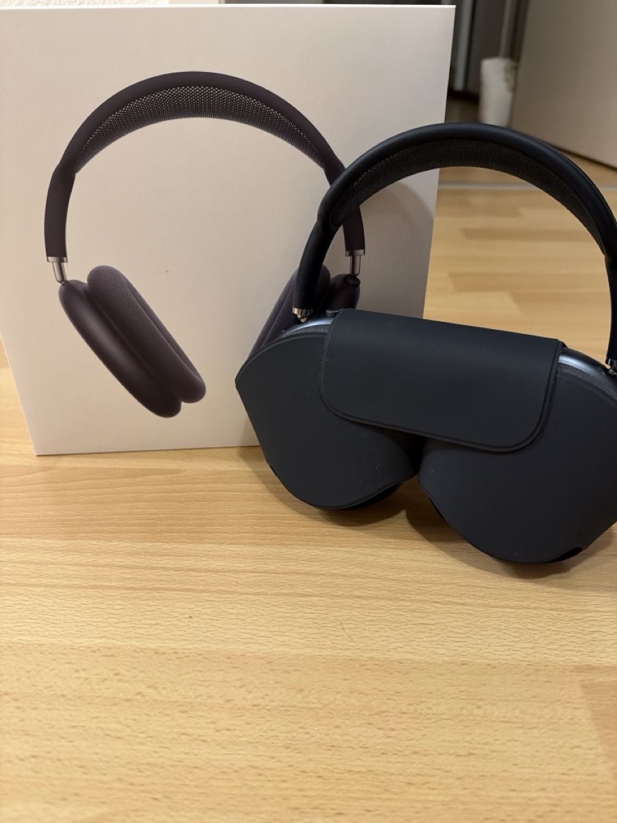 Apple Cuffie: AirPods Max Schwarz – Nuovo (secondo la descrizione) da Feuerthalen venduto da mor_5t5j