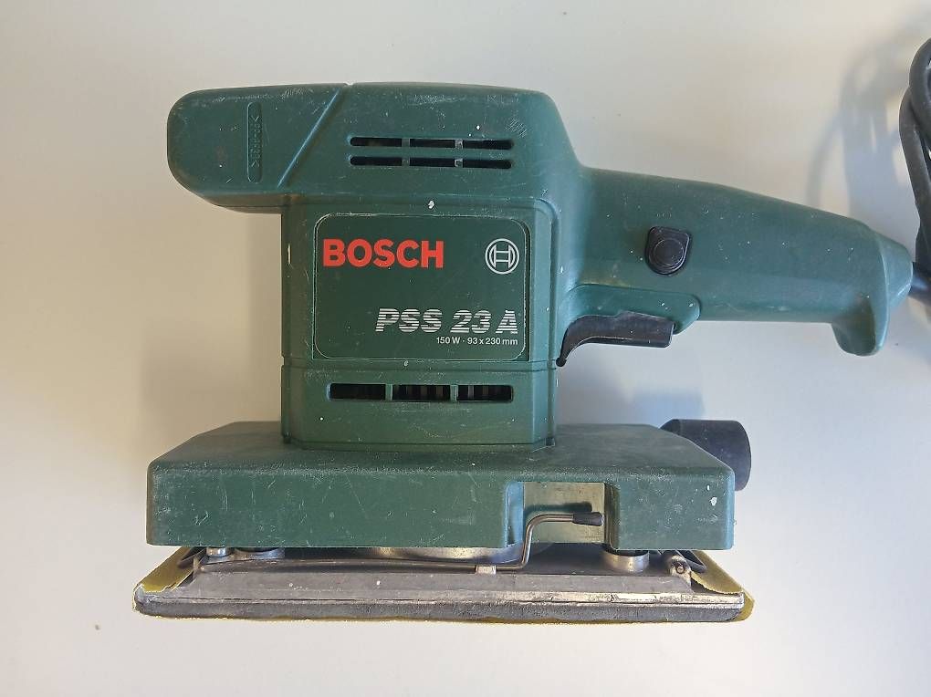 Smerigliatrici & Lucidatrici: Schwingschleifer BOSCH PSS 23 A – Usato da Aarwangen venduto da Tobias8000