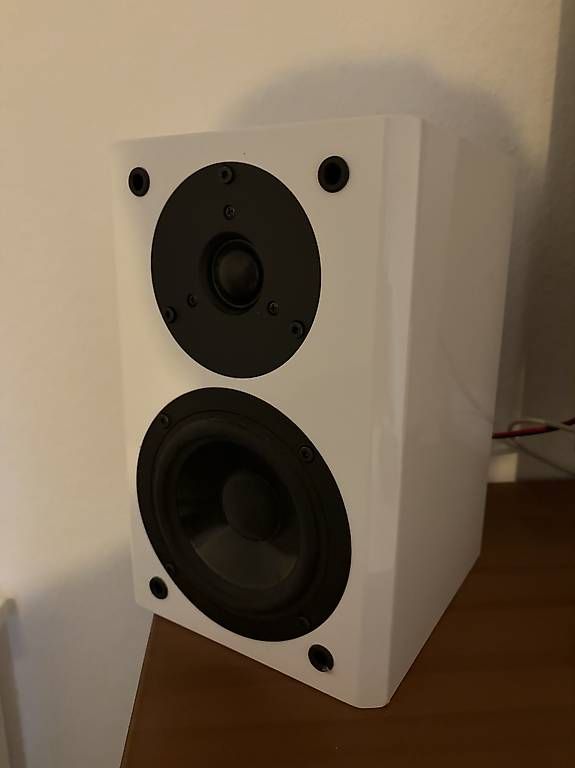 Yamaha Casse acustiche: Studio Boxen Yamaha NX-E700 – Usato da Bern venduto da Laurin008
