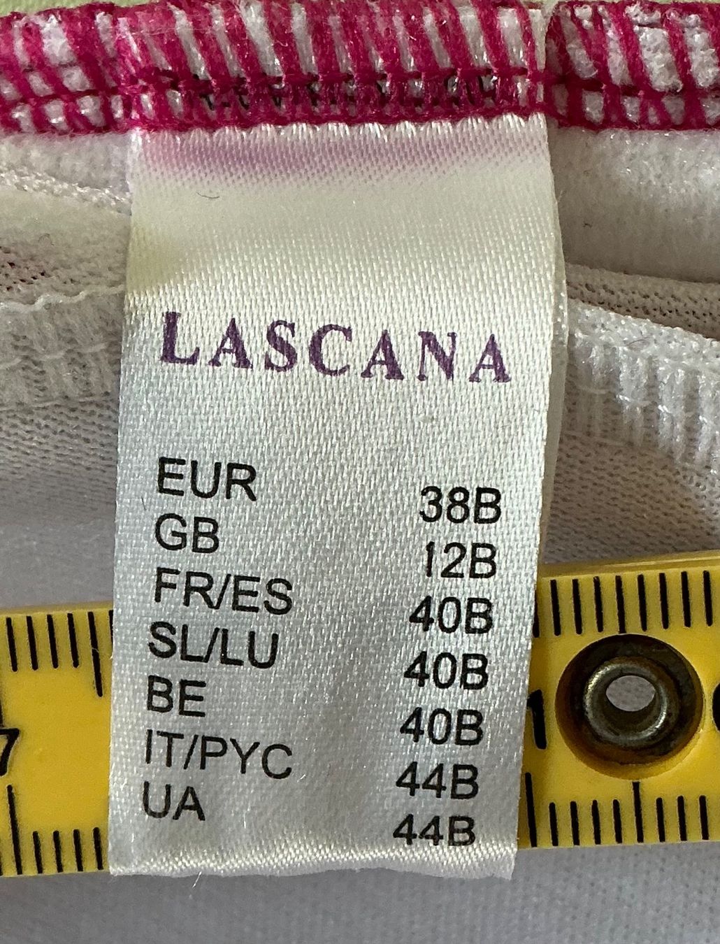 Lascana Costumi da bagno & Bikini: Lascana Badeanzug, Shaping-Effekt, Gr. 38B, rosa-blau – Usato da Cormondrèche venduto da fra_gn5t 7
