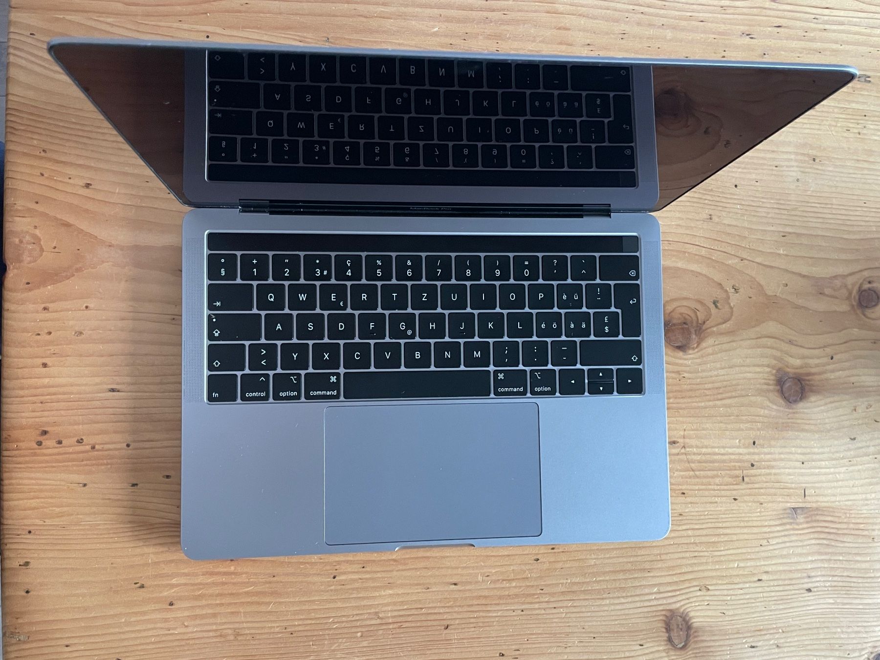 Apple Notebook: Apple MacBook Pro 13.3 Zoll (2019) – Difettoso da Winterthur venduto da greatponsonby 1