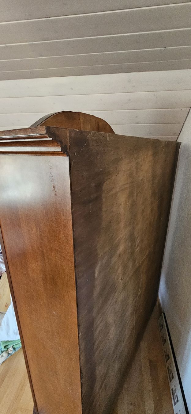 Armadi: Alter Bauernschrank – Usato da Belp venduto da Ginus85 4