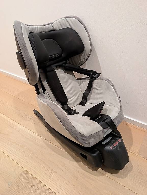 Recaro Seggiolini per auto: Siège auto Recaro Optiafix – Usato da Nyon venduto da ERIC1260