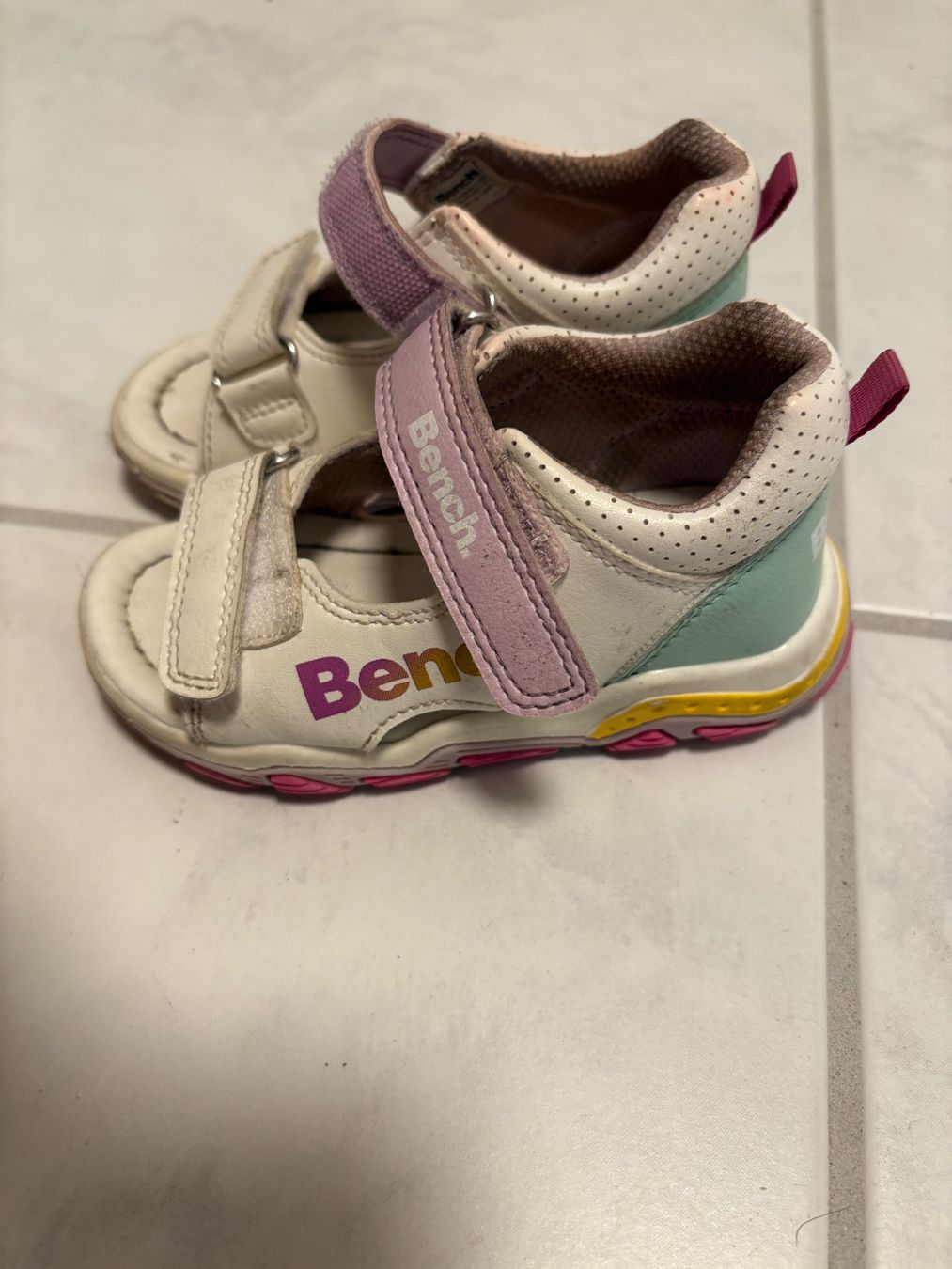 Bench Scarpe per ragazze: Bench Sandalen Grösse 22 – Usato da Wangen ZH venduto da pink28