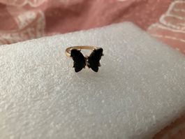 Modischer leichter Ring Sujet Schmetterling, schwarzer Stein