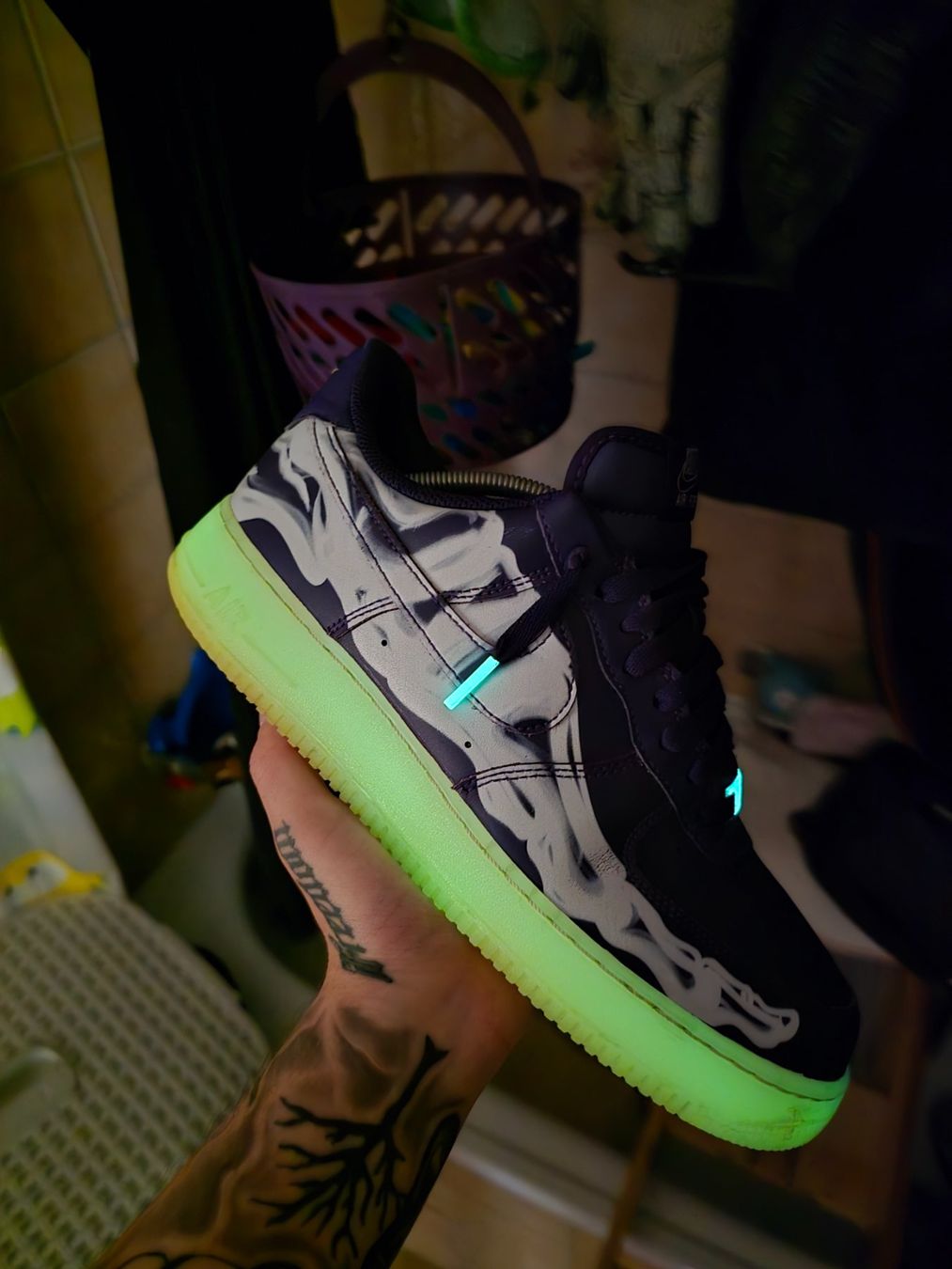 Scarpe da uomo: Af1 purple squeletton – Usato da Bôle venduto da A_Kickstory 7