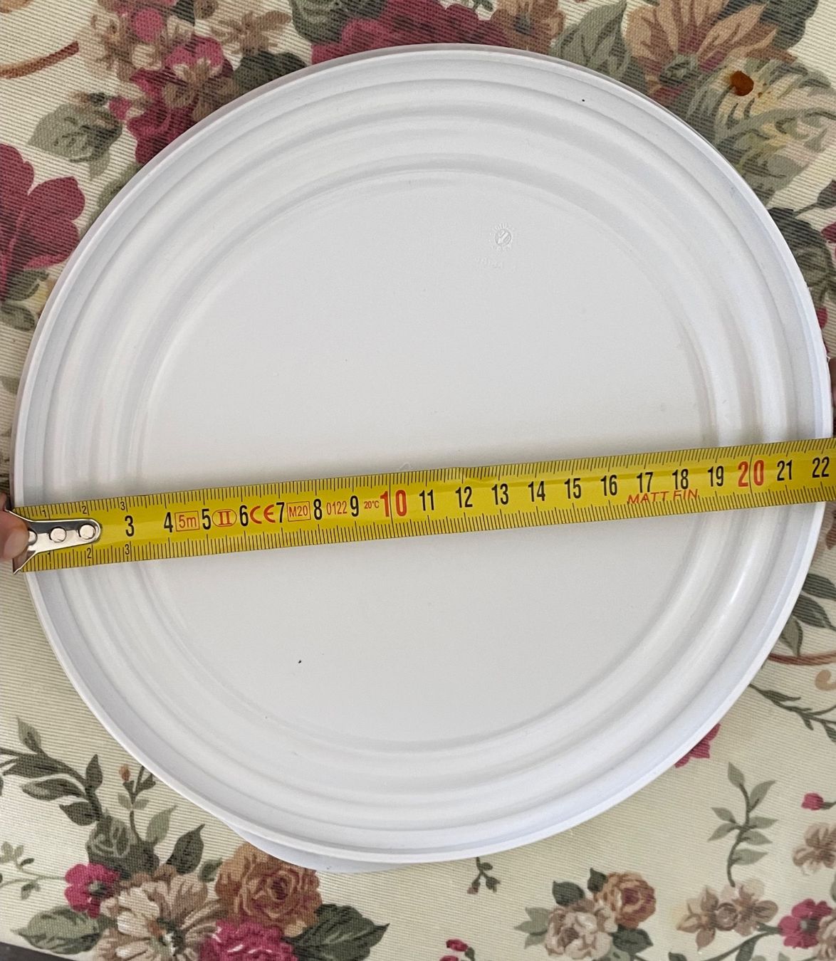 Tupperware Teller: Tupperware Deckel Durchmesser 22cm – Neu (gemäss Beschreibung) aus Oberentfelden von ana_s526 1