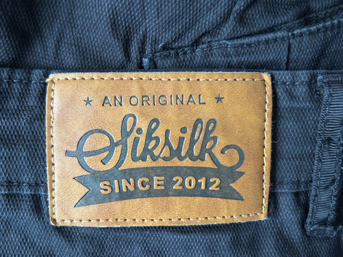 Siksilk Pantaloni: Siksilk Cargohose – Usato da St. Gallen venduto da look-twice 2