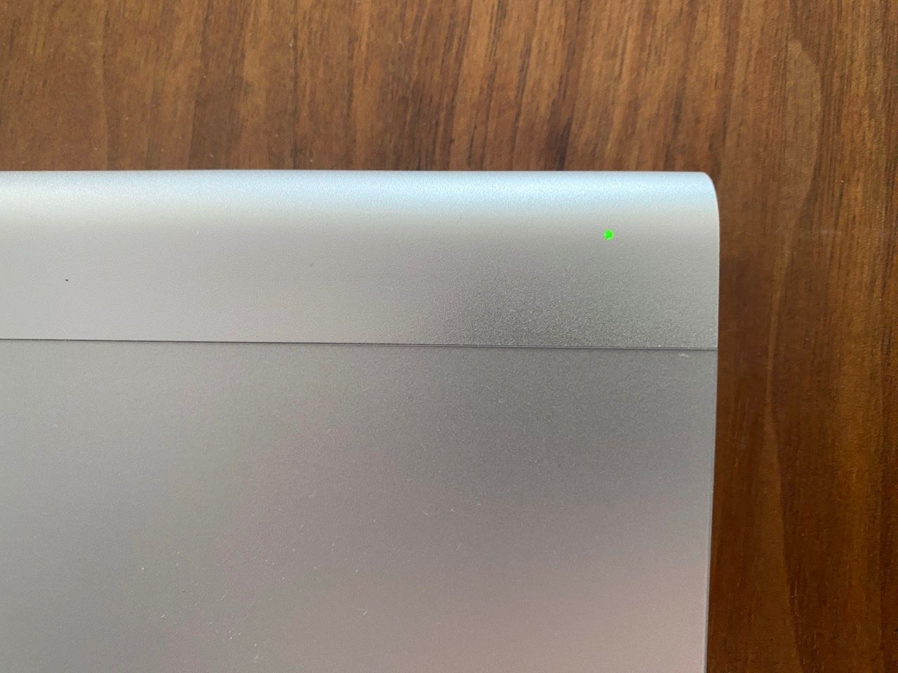 Apple Maus: Apple Magic Trackpad A1339 – Neu (gemäss Beschreibung) aus Meggen von Prkz77 1