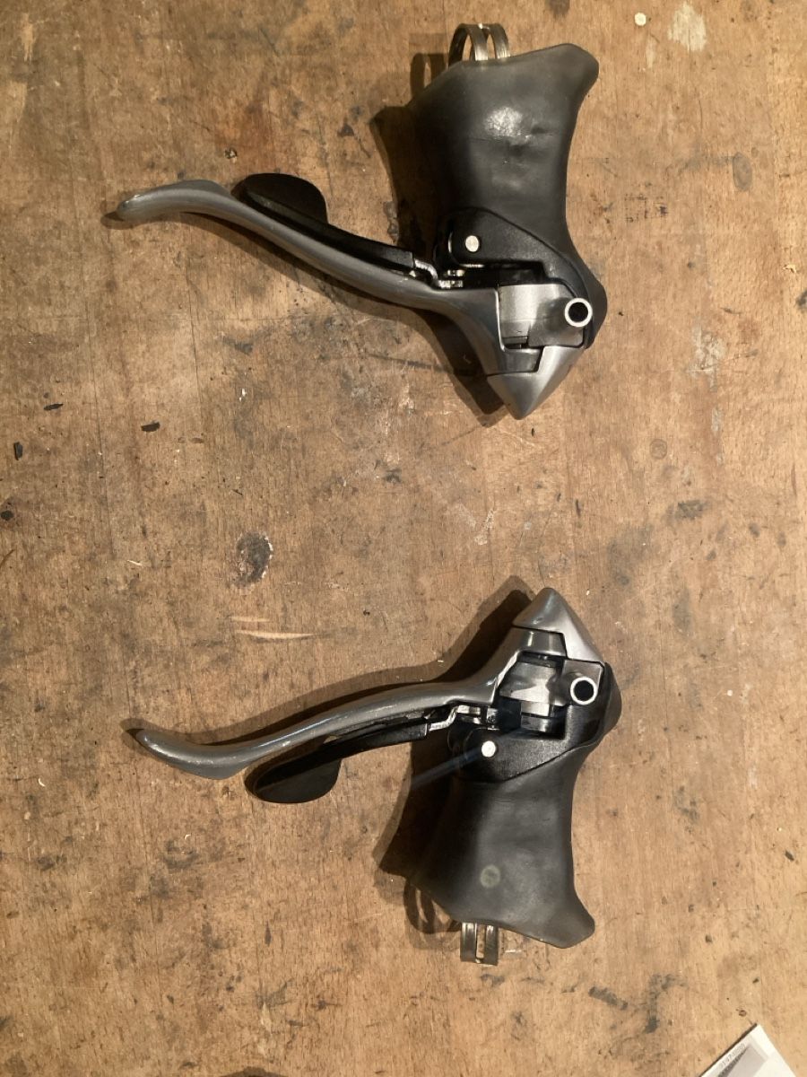 Shimano Pezzi di ricambio: Shimano 105 Schalthebel Bremshebel – Difettoso da Münchenstein venduto da Coma5 1