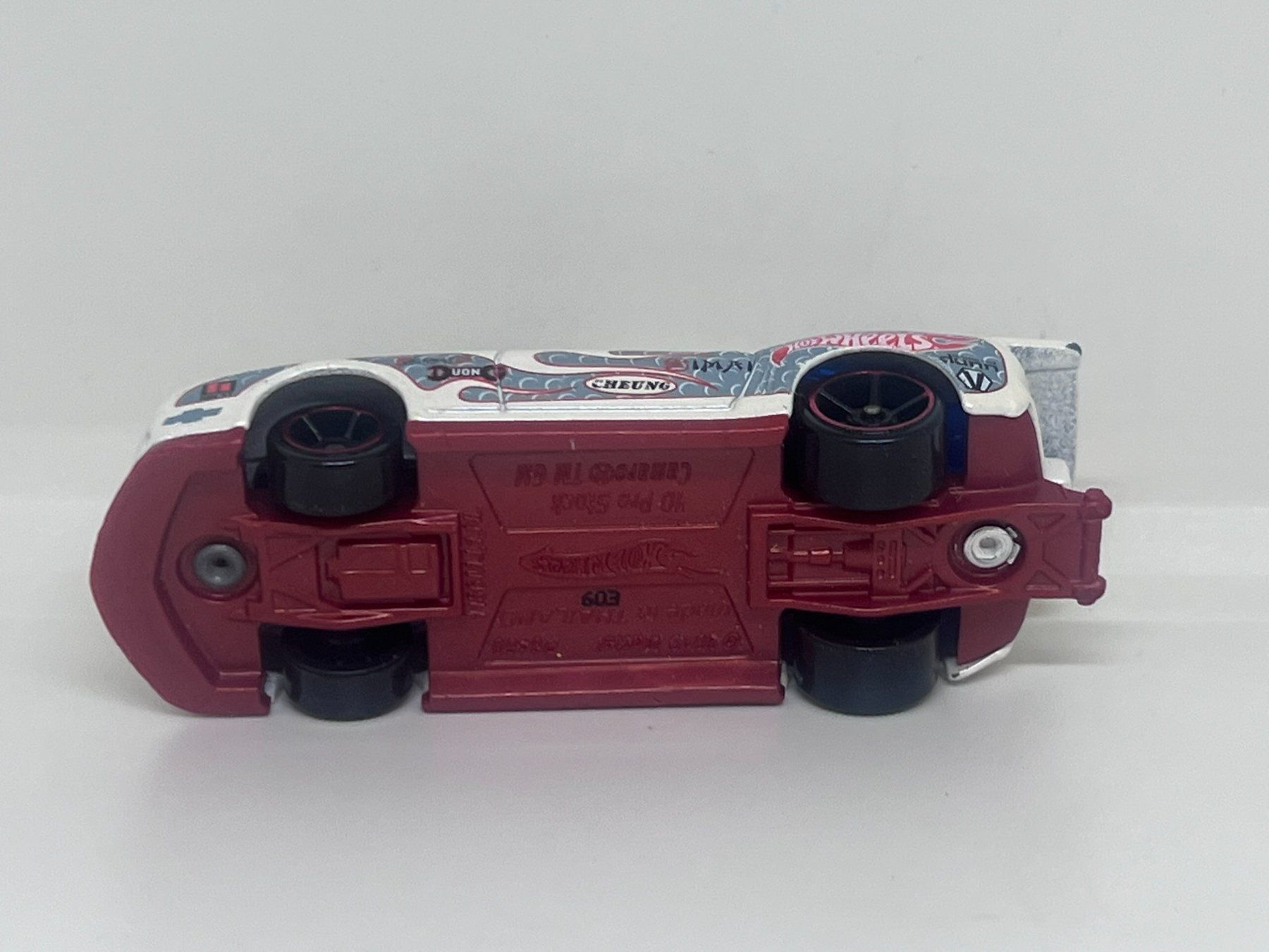 Hot Wheels Modellini d'auto: Hot Wheels '10 Pro Stock Camaro #424 – Usato da Wildegg venduto da LaaBoutique 3
