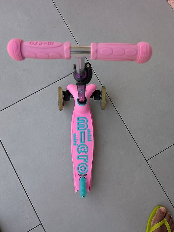Kickboard: Trotinette MICRO Mini Deluxe LED – Usato da Borex venduto da GMAXIME 1