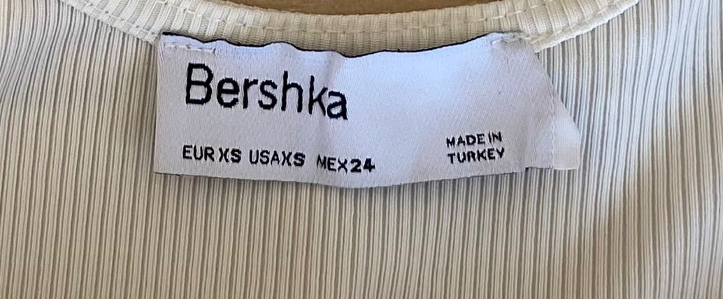 Bershka Camicette, T-shirt & Top: Brassière Bershka XS – Usato da Moutier venduto da chicboutique 2