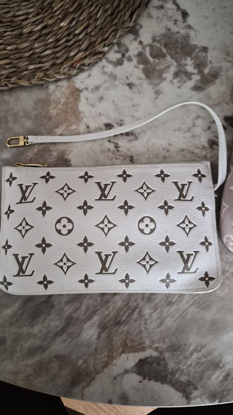 Louis Vuitton Taschen für Damen: Louis Vuitton Neverfull MM / Spring 2022 – Gebraucht aus Busswil BE von myammee01 5