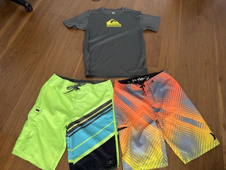 2 Badehosen,  Shirt Quiksilver O'Neill Hurley Gr M
