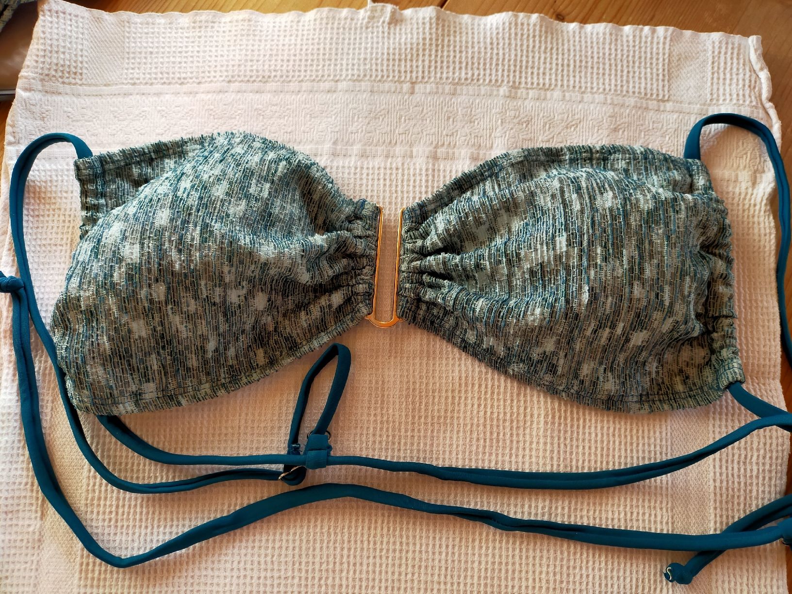 Costumi da bagno & Bikini: Bikini Set Gr. M,  Türkis-Grau-Weiss, NEU! – Nuovo e nell'imballaggio originale da Oberhofen TG venduto da tryxta 6