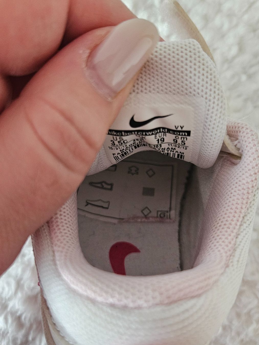 Nike Scarpe per ragazze: Nike baby sneakers – Usato da Affoltern am Albis venduto da Katarinushka 3