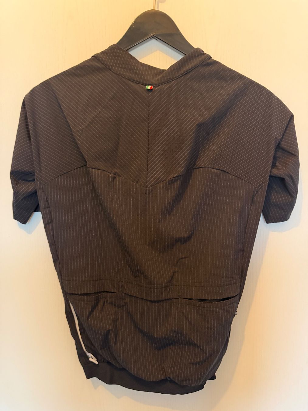 Leibchen & Hosen: Q36.5 Dottore Pro Jersey Black Size S – Neu und originalverpackt aus Küsnacht ZH von gma_67jc 3