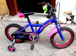 Kindervelo mit mit Stützräder