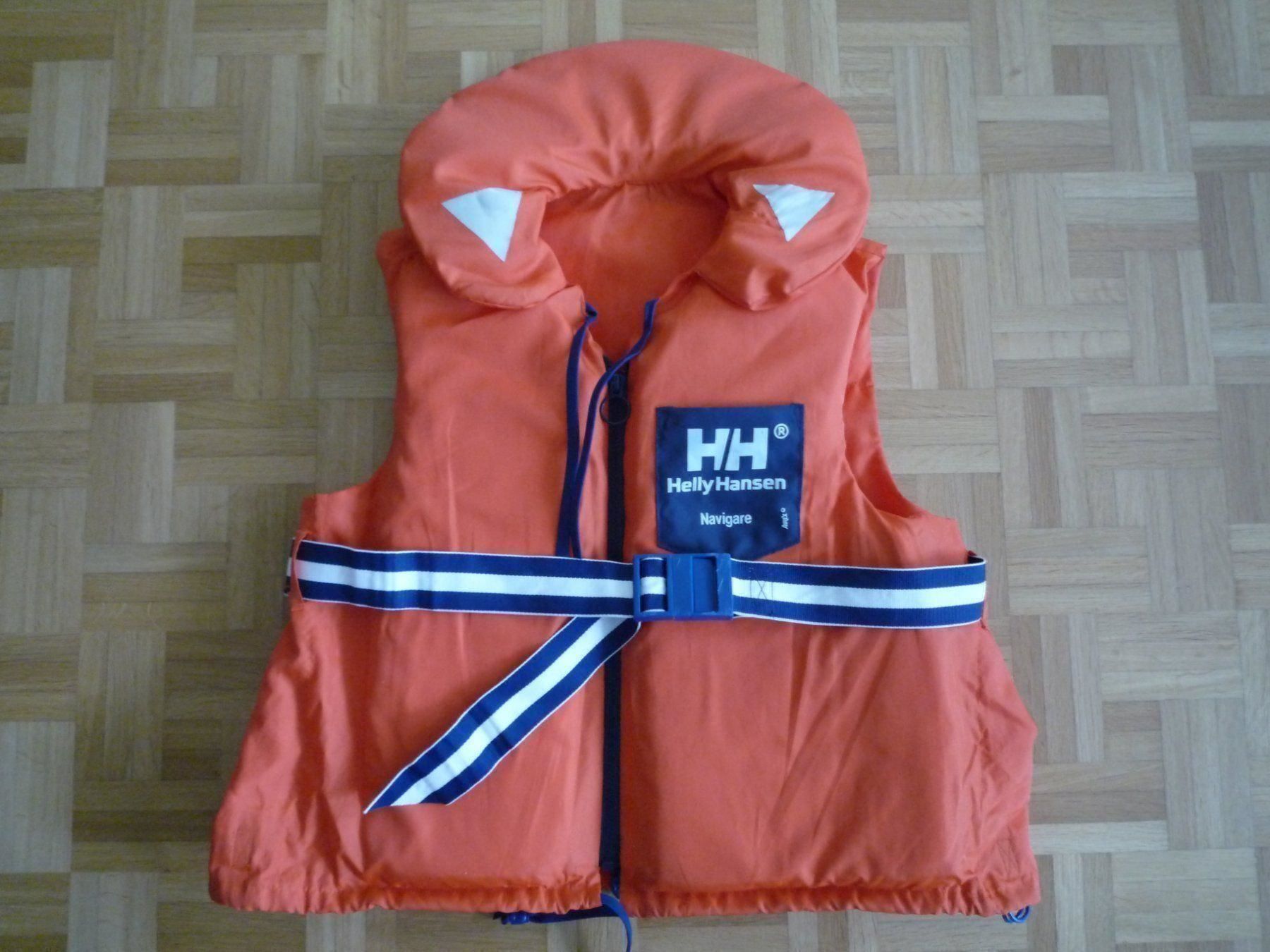 Helly Hansen Giubbotti di salvataggio: Schwimmweste – Usato da Rafz venduto da Sonnenblume305