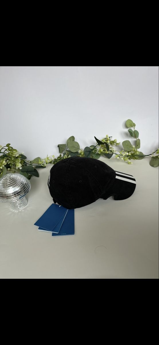 Balenciaga Copricapi, berretti & cappellini: ADIDAS X BALENCIAGA BLACK CAP – Nuovo (secondo la descrizione) da Lausanne venduto da S_luxury 4