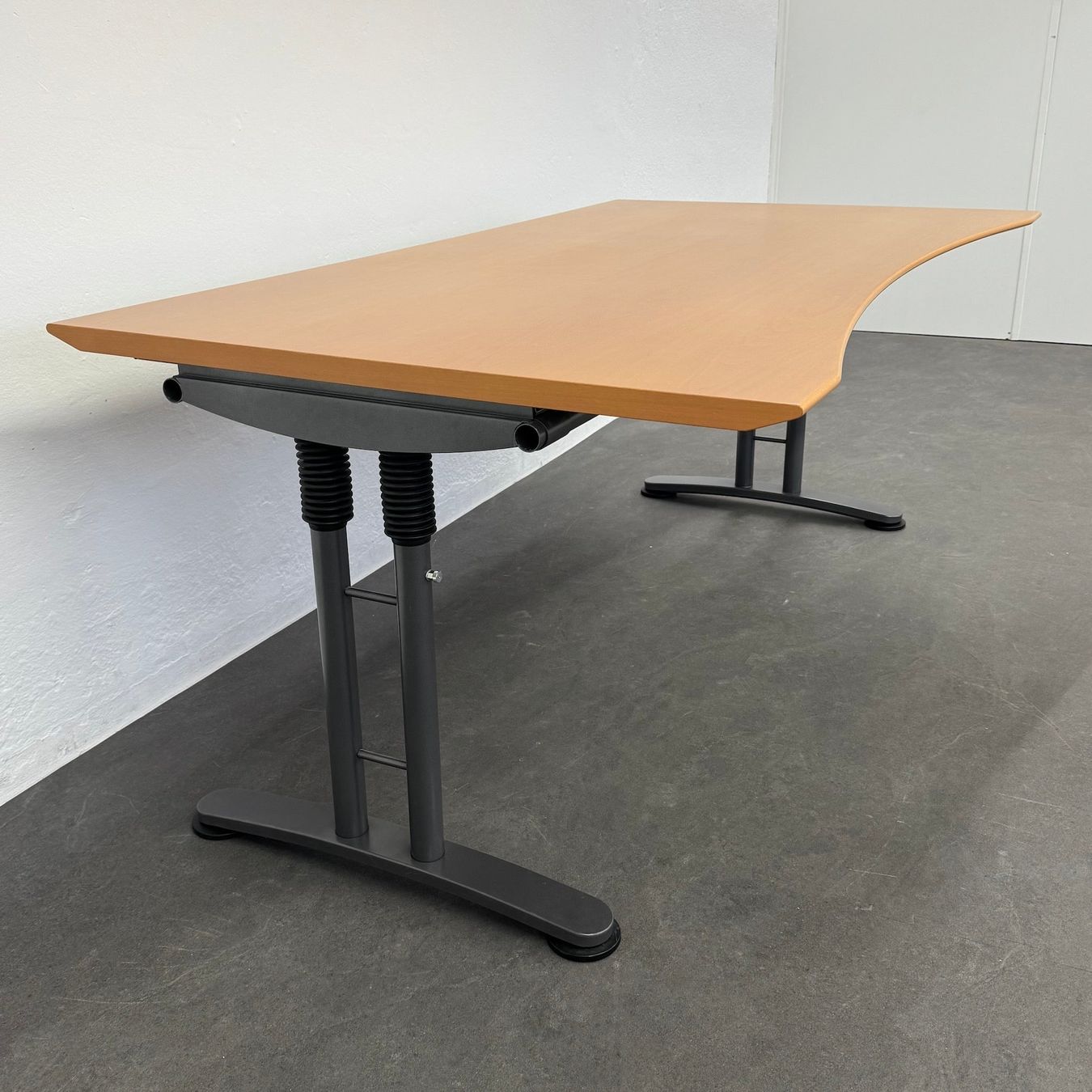 Scrivanie: Ergodata System Desk Schreibtisch Cosinus – Usato da Schönenwerd venduto da mcofficeshop 6