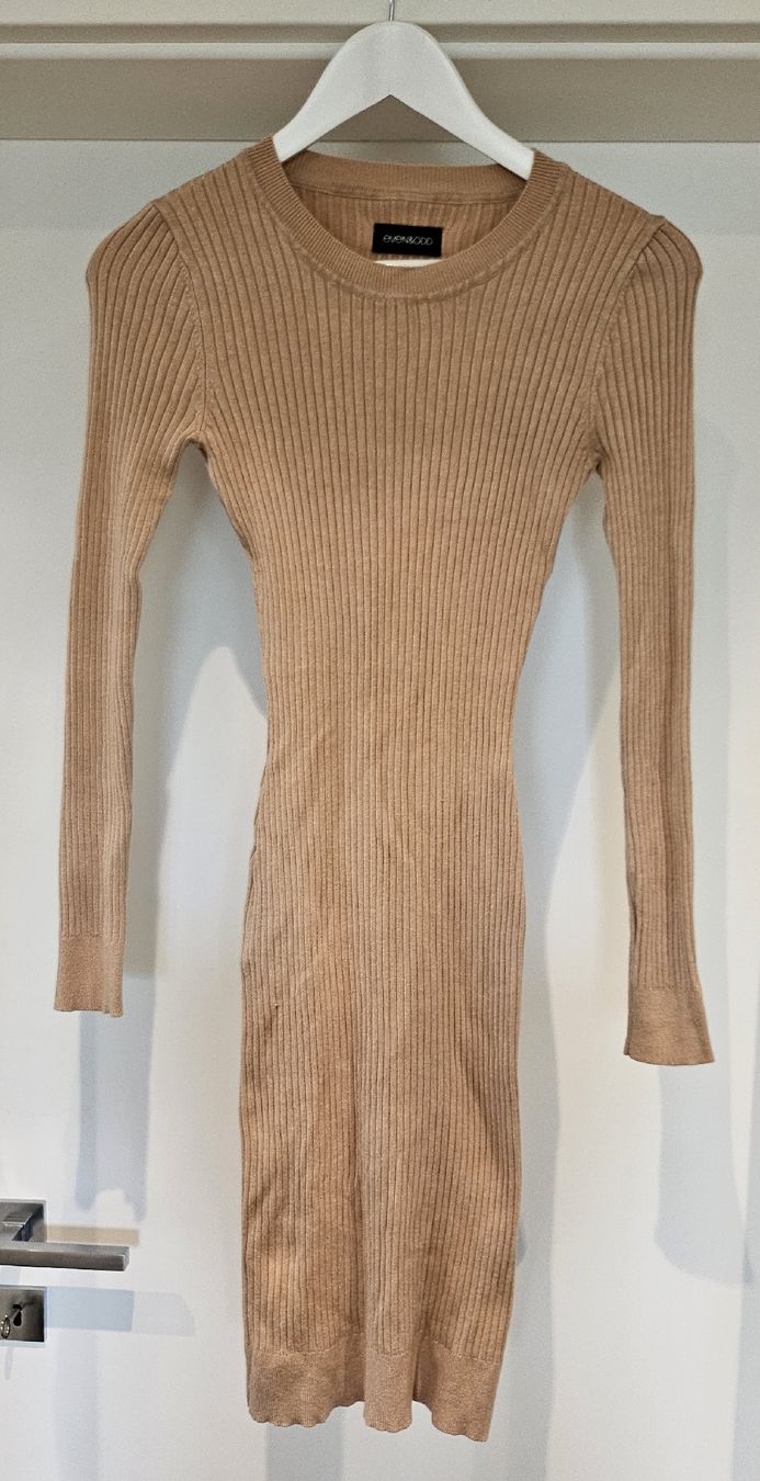 Vestiti: Even&Odd Strickkleid, Gr. S, beige, figurbetont, Herbst – Usato da Altendorf venduto da Goldi1
