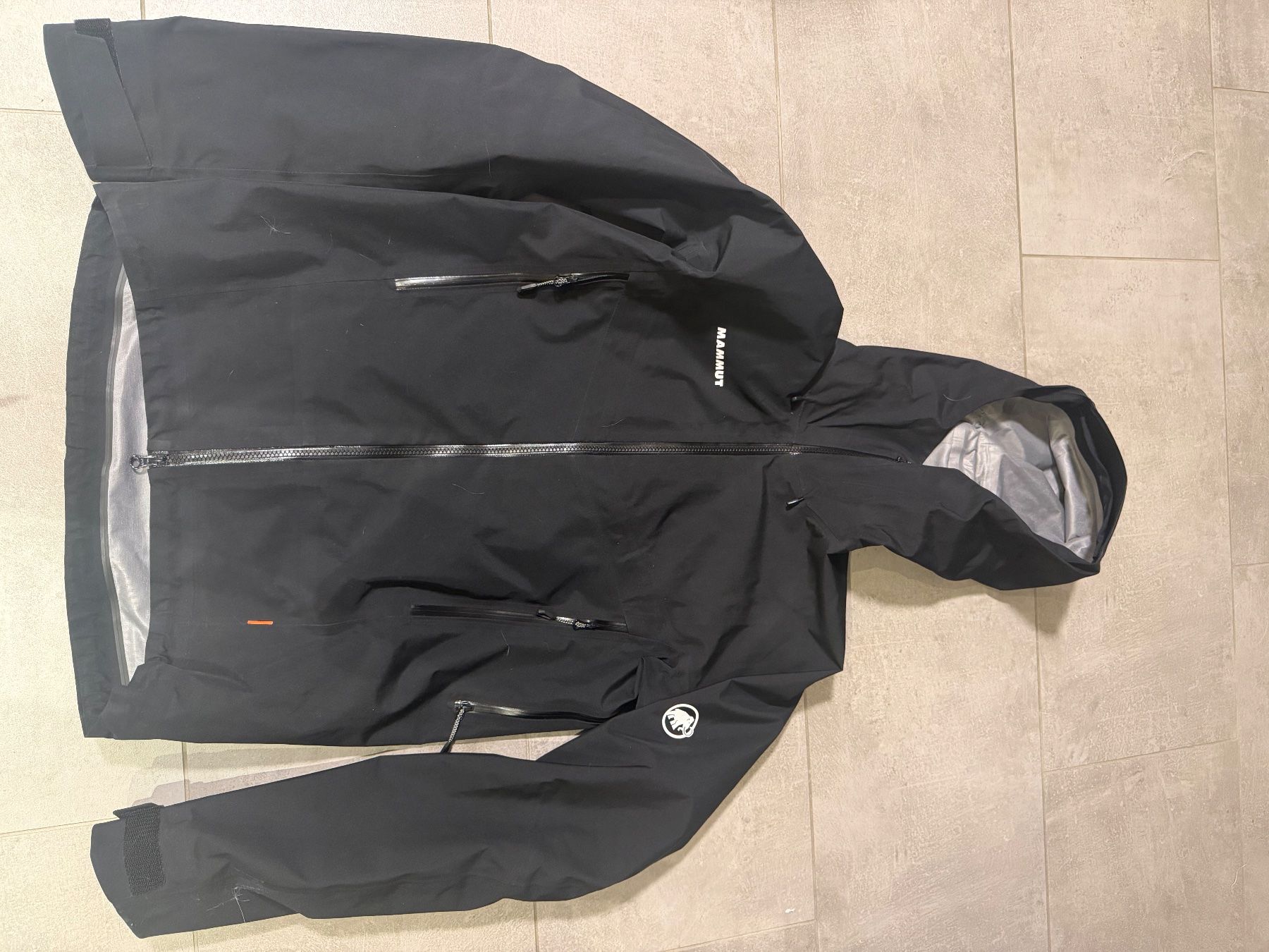 Mammut Vestes: veste gore-tex sans PFC mammut – D'occasion à Bruson par alcyde90