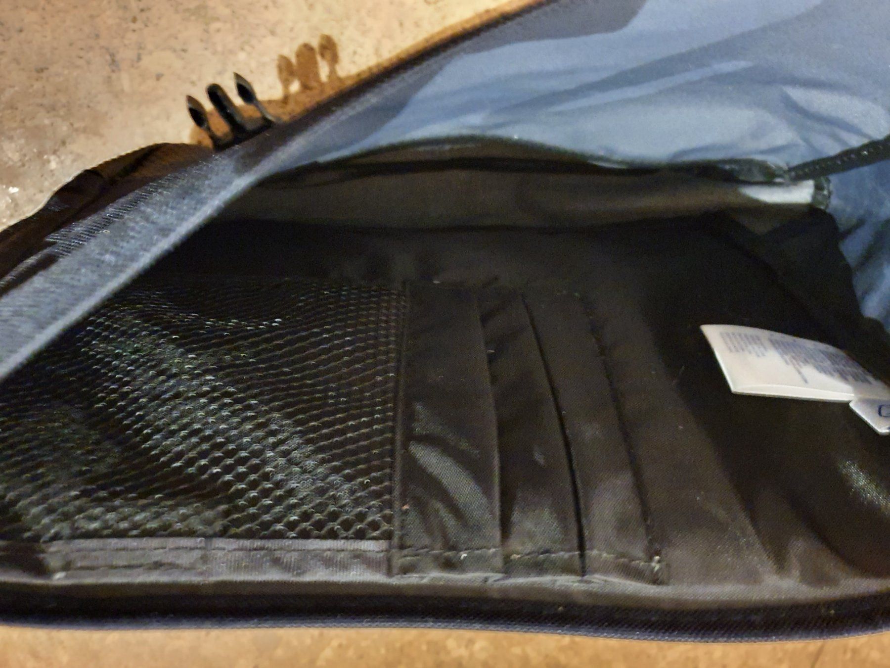 Reebok Borse & Zaini: Rucksack von Reebok – Nuovo (secondo la descrizione) da Oberuzwil venduto da venditum. 4