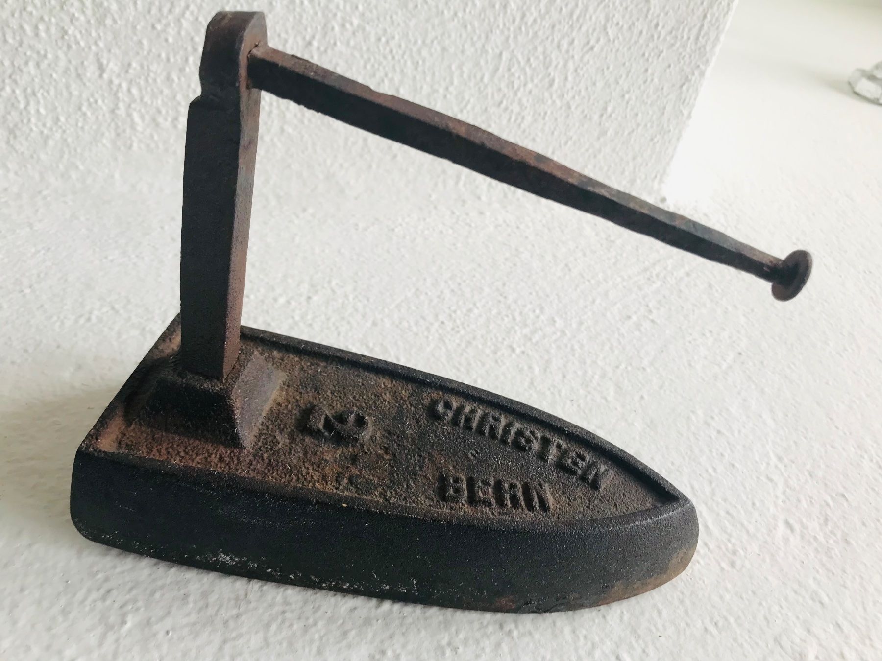 Fers à repasser: Antikes Bügeleisen – D'occasion à Gunten par starfish3 1