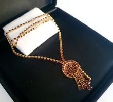 Vintage Collier mit roten Steinen, goldfarben Evtl Granaten?