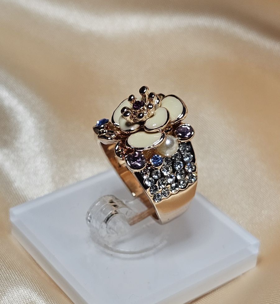 Bagues: Romantischer vergoldeter Ring Gr. 18 – Neuf (Voir description) à Grenchen par dar_6d52 5