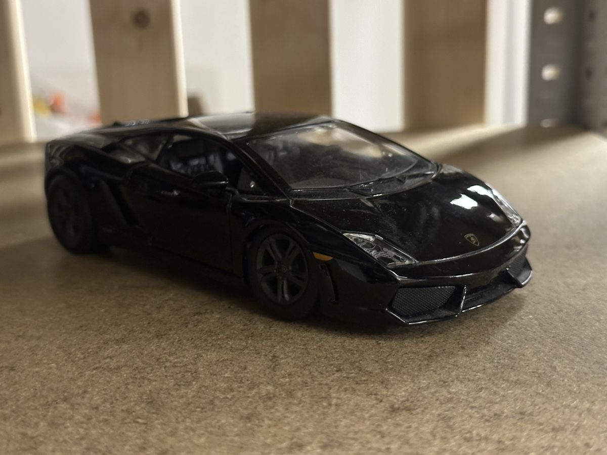 Lamborghini Modellini d'auto: Lamborghini Gallardo Modellauto schwarz – Usato da Zürich venduto da ner_j6xn