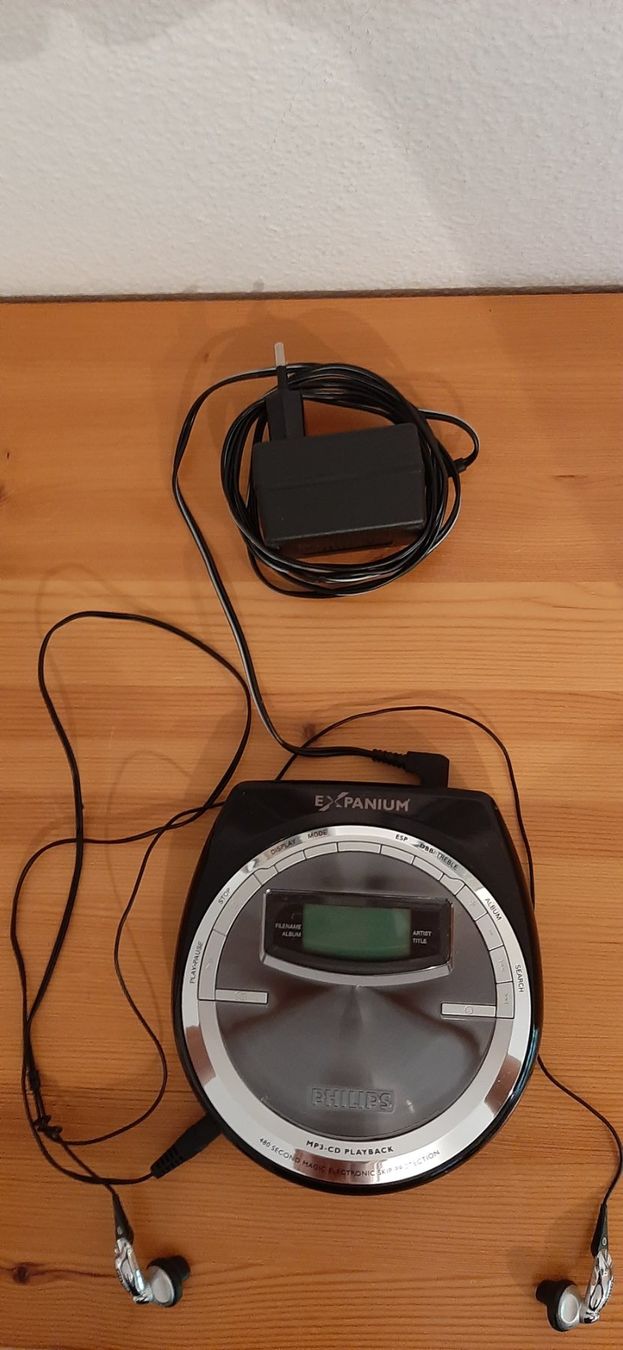 Philips Lettore multimediale portatile: Philips "Expanium" CD - MP3 Player mit 4 CD's zu verkaufen – Usato da Wiesendangen venduto da pau_56xn 3
