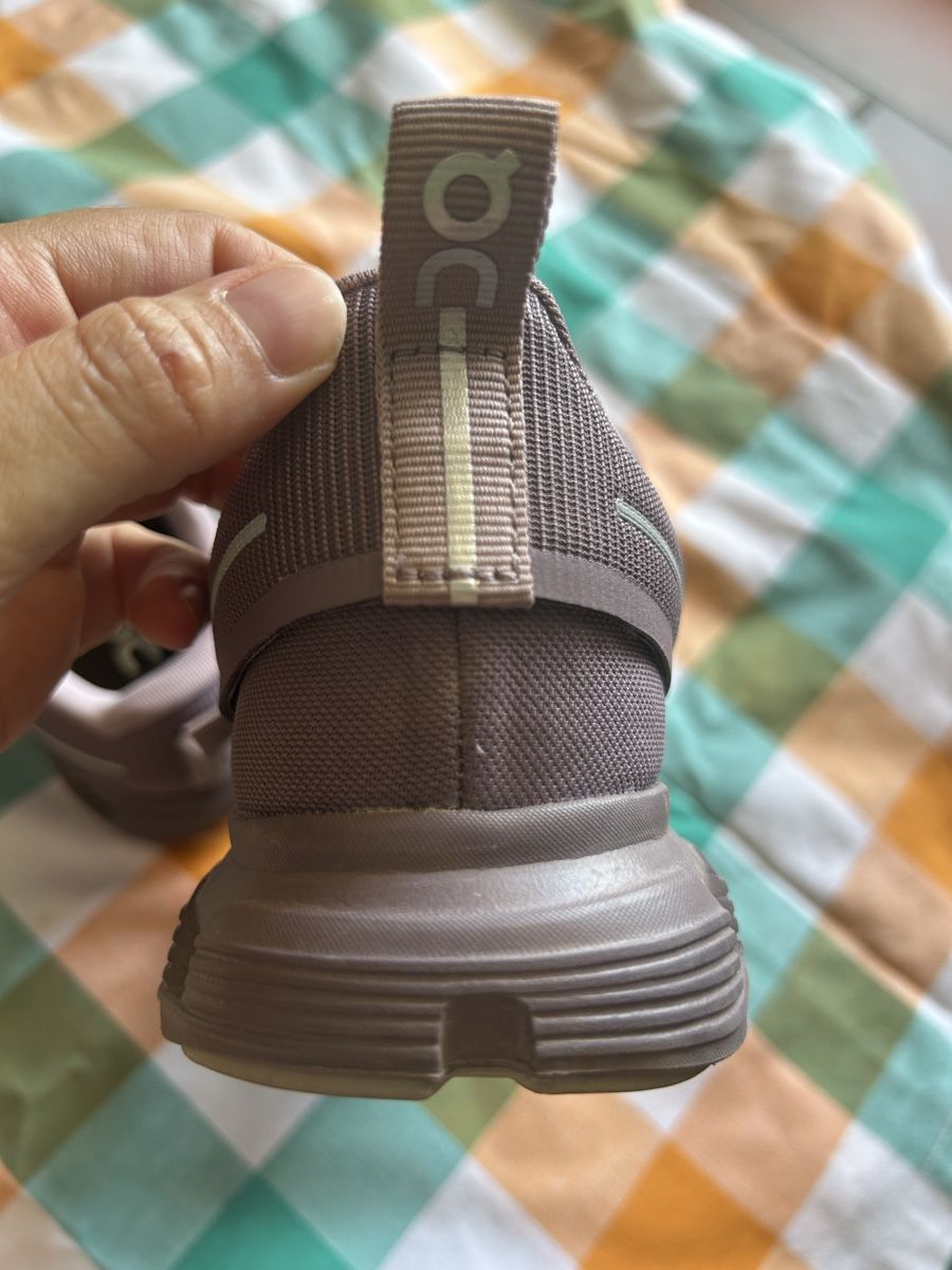 On Scarpe da donna: On cloud 38.5 waterproof  – Nuovo (secondo la descrizione) da Bigorio venduto da Sorr0209 5