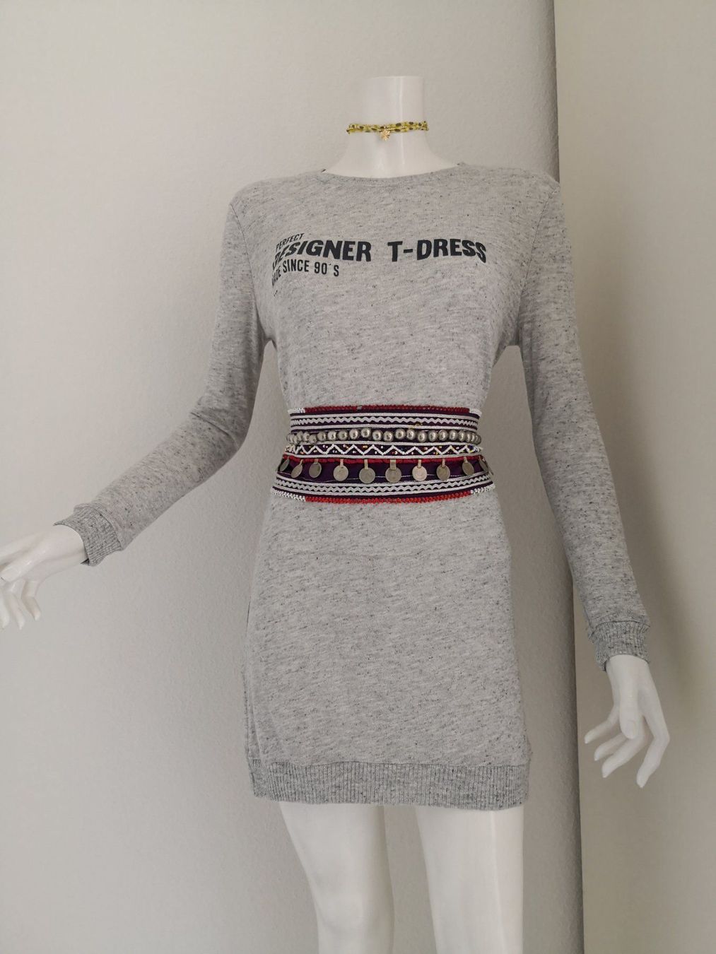 Mango Kleider: 🤩MANGO LANGARM STRICK-PULLOVER-KLEID GRAU&DRUCK & ARMANI P. – Gebraucht aus Olten von Naja-Twins-Twins 3