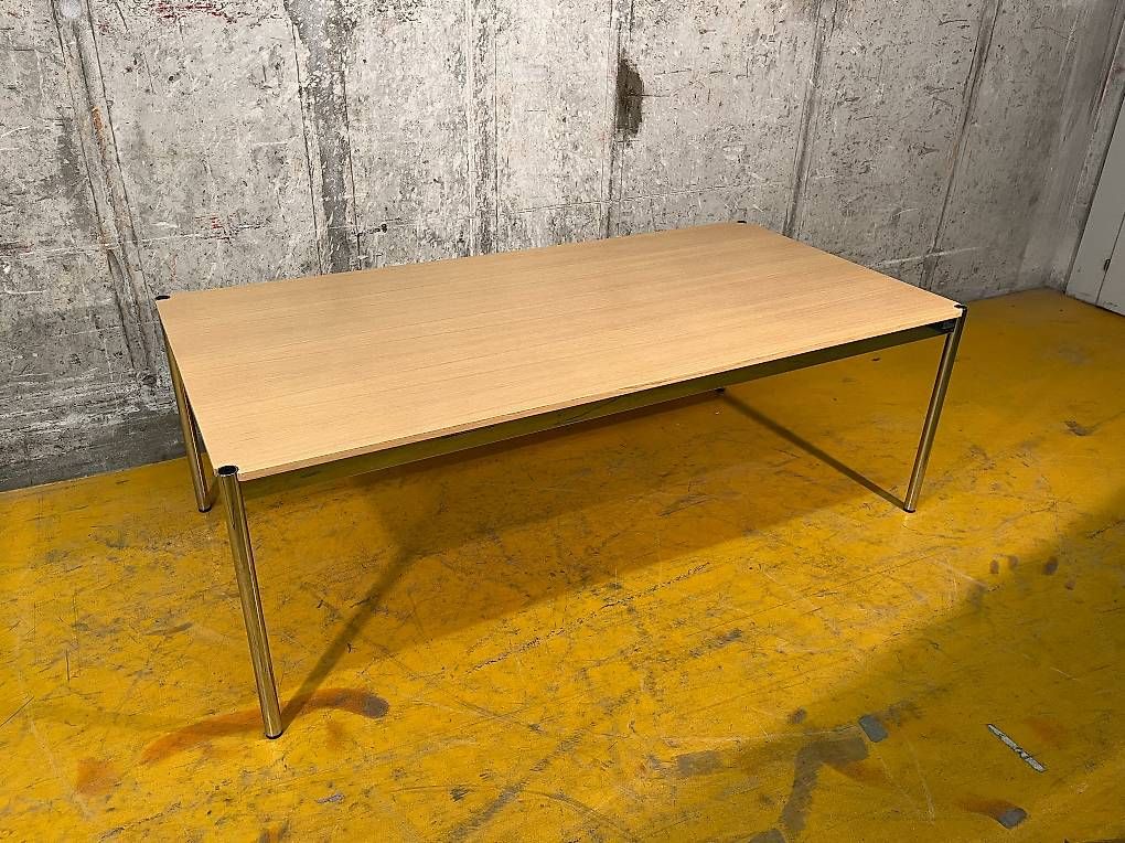 Tavoli: Tisch USM Haller, Eichenfurnier, 200 x 100 cm – Usato da Bern venduto da daskannweg 1