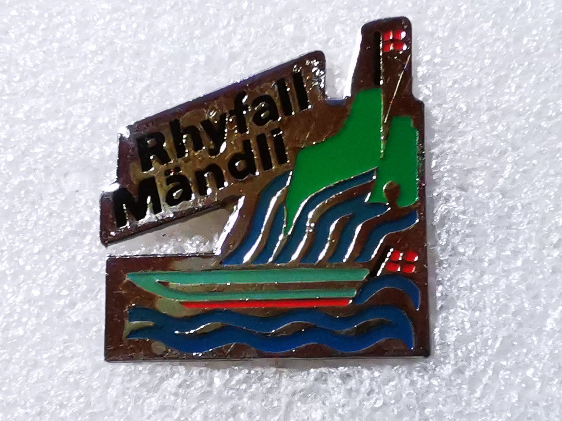 Plaketten & Abzeichen: Ansteckpin 43: Rhyfaöll Mändli – Gebraucht aus Oppligen von Pin-Fall-Shop