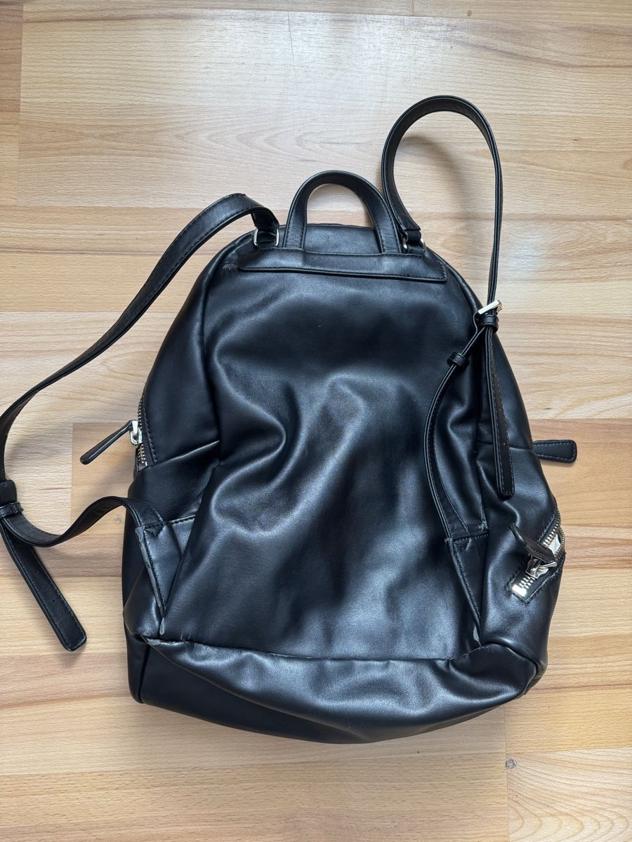 Rucksäcke: Guess Rucksack mit Rosen – Gebraucht aus Bettlach von valishop 2