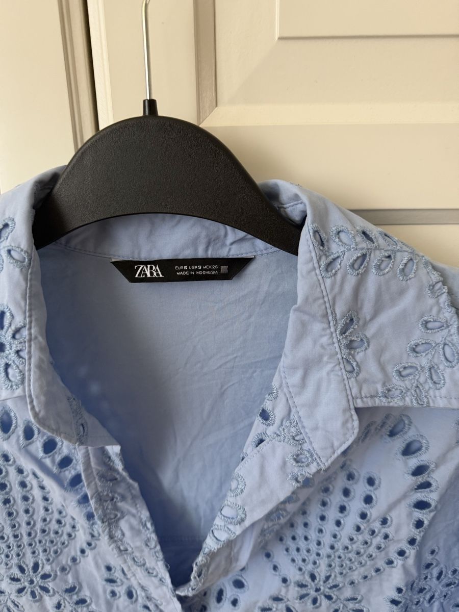 Zara Camicette: Zara Bluse hellblau Gr. S Stickerei Baumwolle – Usato da Itingen venduto da Granini_93