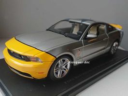 Ford Mustang AV-X10 Dearborn Doll 2010 silber met. / gelb /