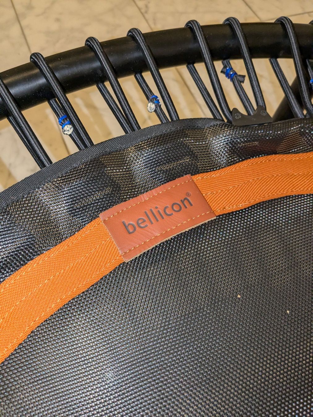 Bellicon Trampoline: Minitrampolin Bellicon mit Haltegriff – Gebraucht aus Giffers von agu25 2