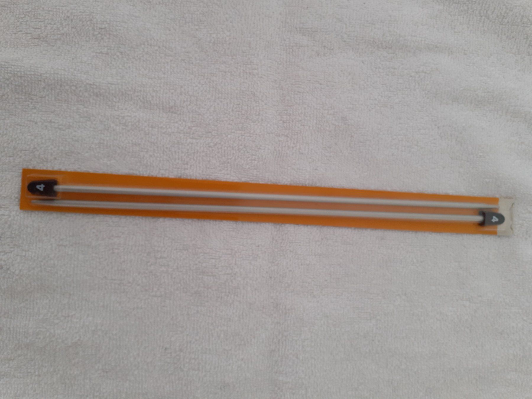 Ferri: Stricknadel Nr. 4, ungeöffnet, neu – Nuovo e nell'imballaggio originale da Yverdon venduto da DerStorchUndDieBiene 1