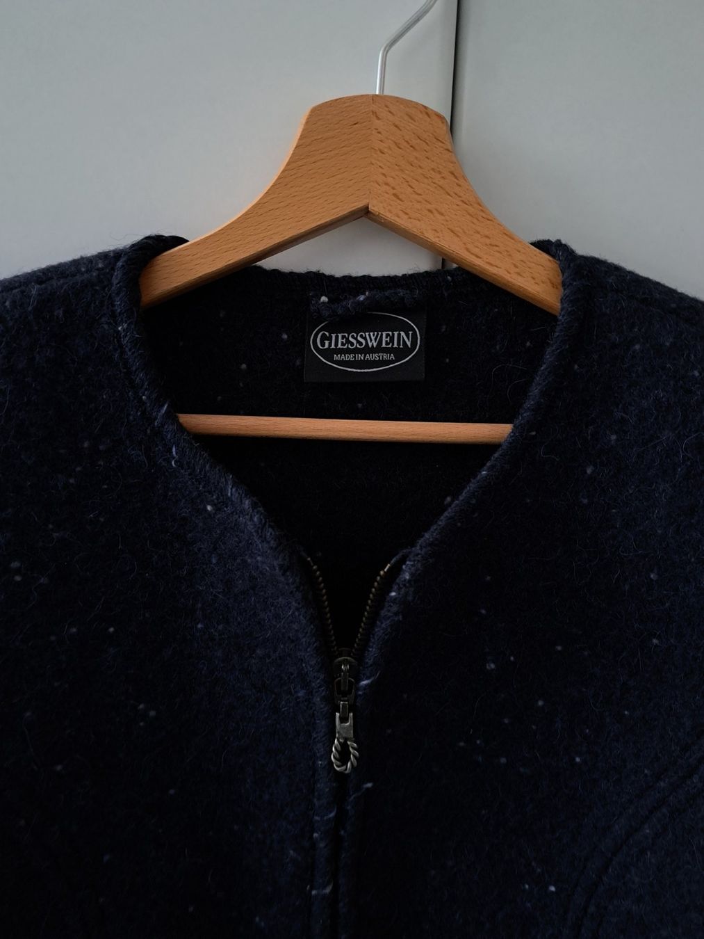 Giacche: Dunkelblauer Giesswein Blazer 38 – Usato da Bern venduto da M.J.R. 2