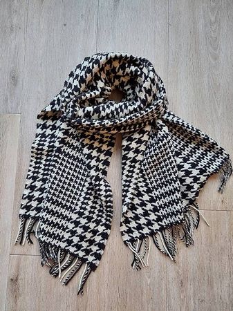 Hugo Boss Schal 100% Wolle Hahnentritt