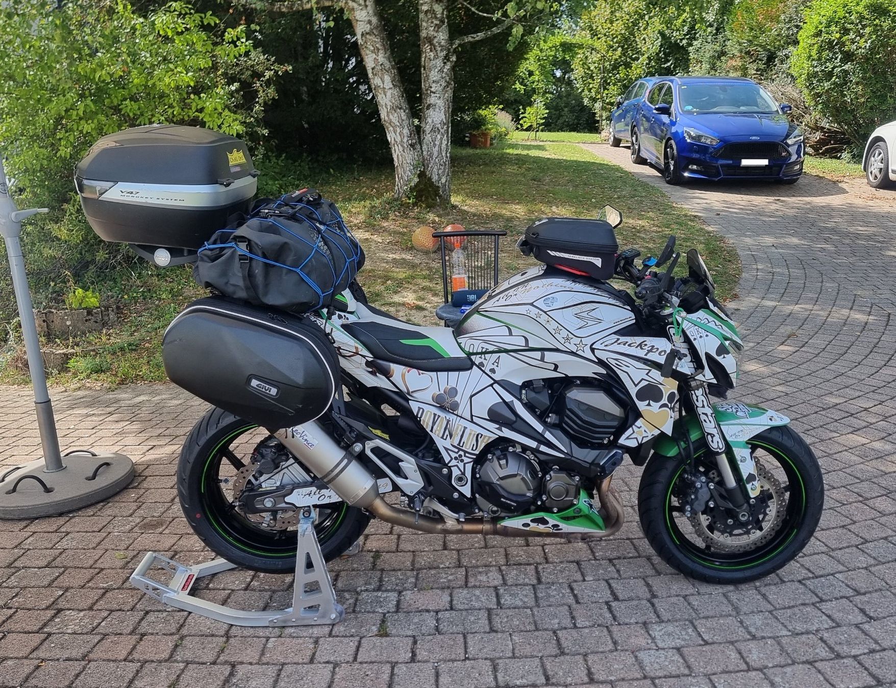 Kawasaki Strada: Kawasaki Z800 - Configuration UNIQUE – Usato da Pully venduto da Arkasia_8 8