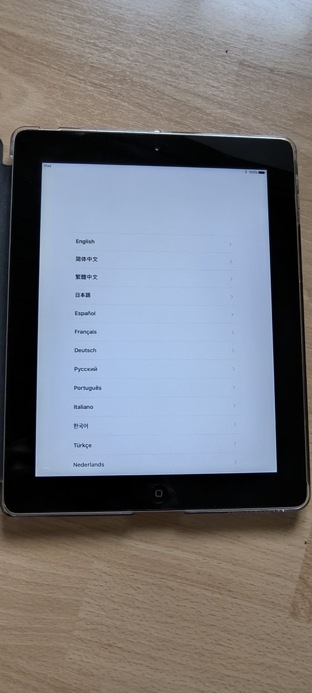 Apple Tablet PC: IPad 4 en très bon état  – Usato da Arnex-sur-Orbe venduto da mbdaso