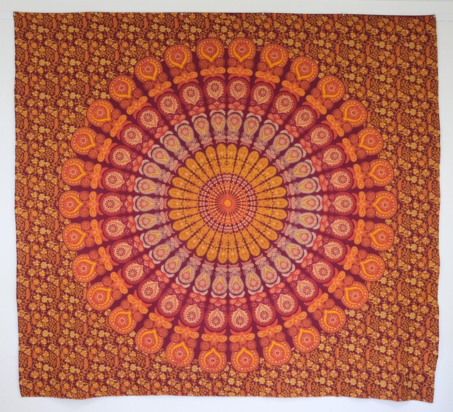 Coperte: XL Mandala Tuch als Picknickdecke Sofadecke Vorhang – Nuovo (secondo la descrizione) da Zürich venduto da Masala-Oase